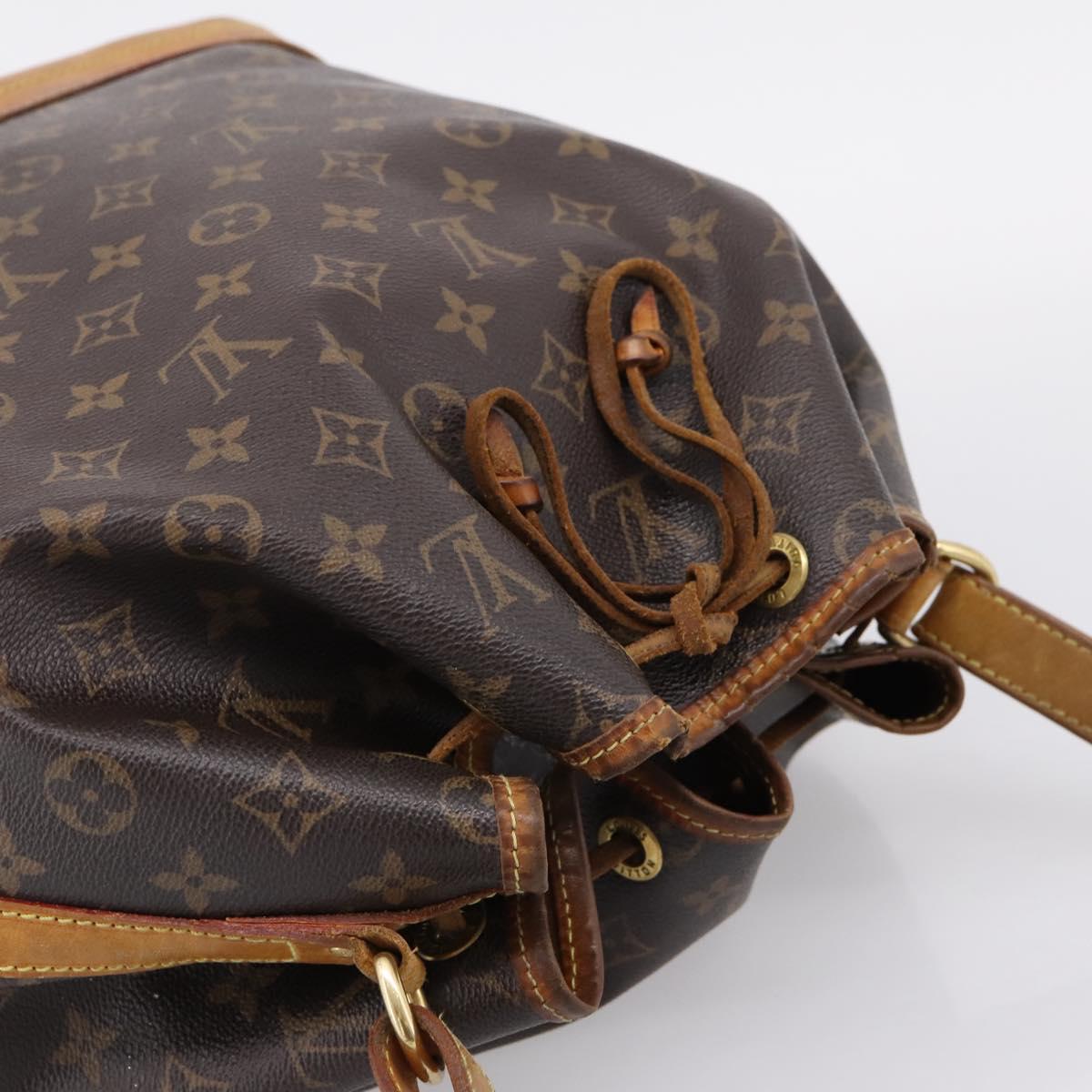 LOUIS VUITTON Monogram Noe Shoulder Bag M42224 LV Auth 207745