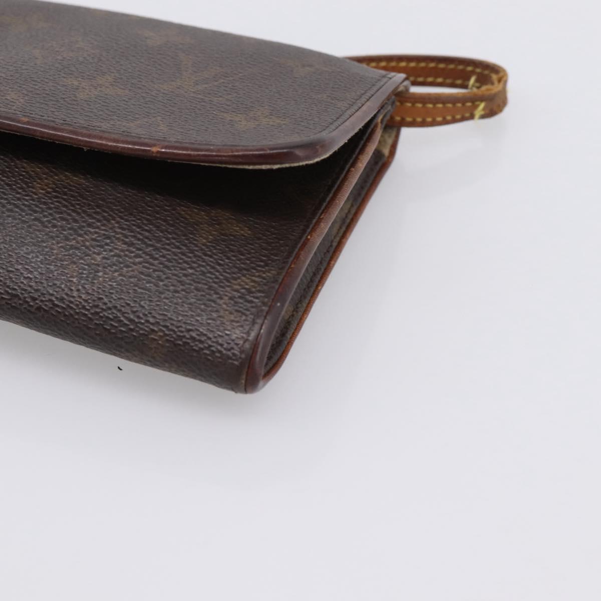 LOUIS VUITTON Monogram Pochette Twin GM Shoulder Bag M51852 LV Auth 207771