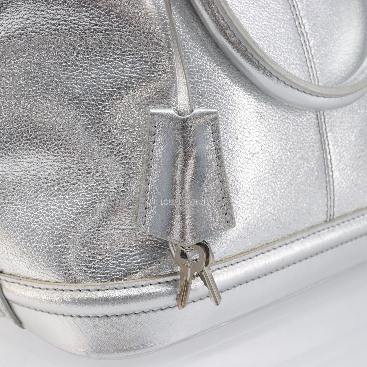 LOUIS VUITTON Suhari Lockit PM Hand Bag Silver M95541 LV Auth 207778V