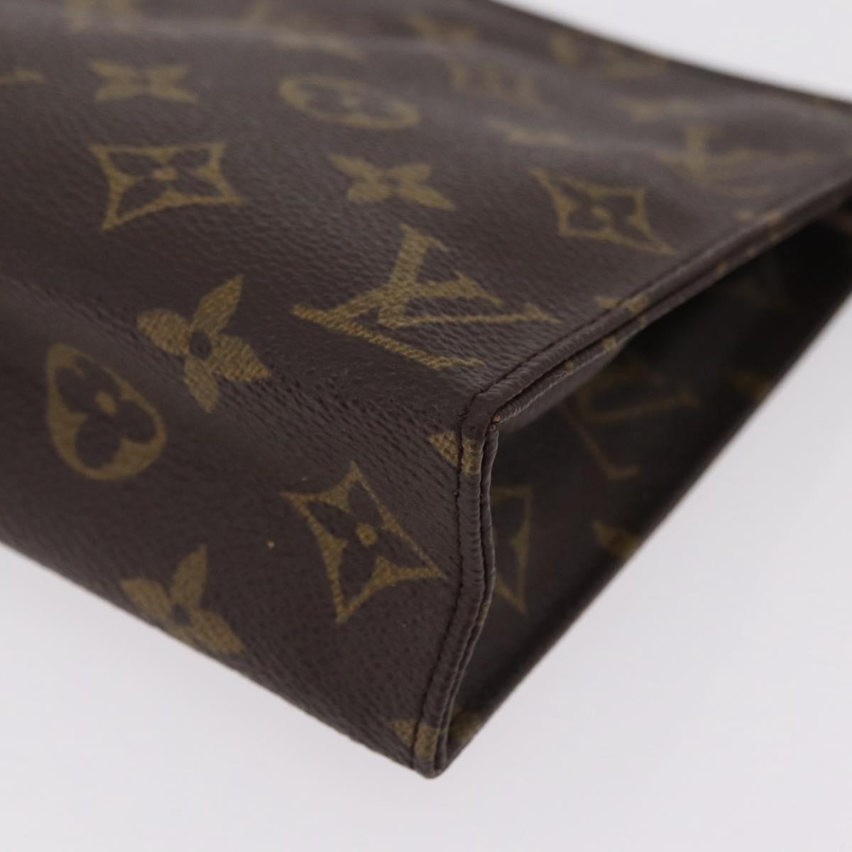 LOUIS VUITTON Monogram Poche Toilette 19 Pouch M47544 LV Auth 207850A