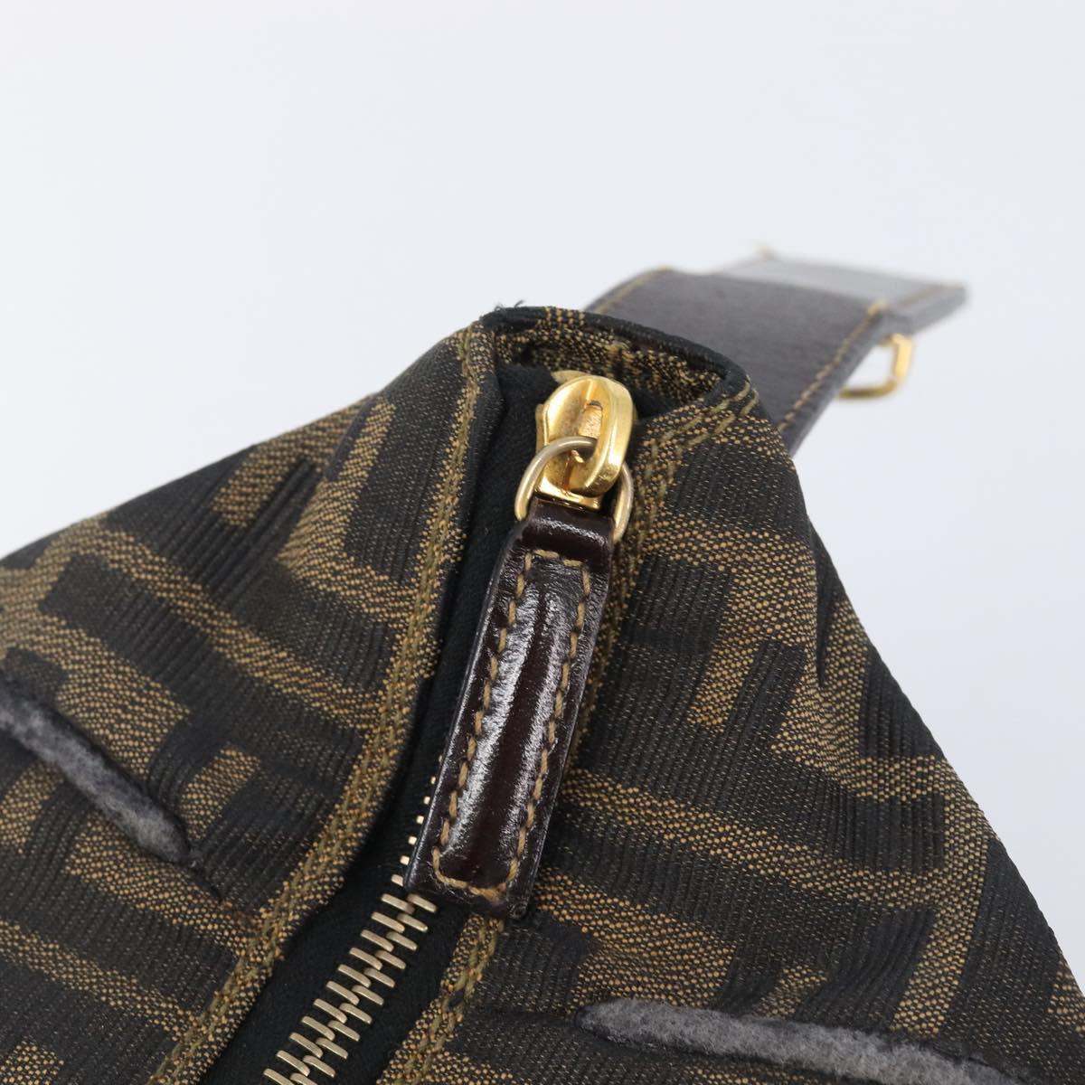 FENDI Zucca Canvas Vanity Cosmetic Pouch Brown Gold Tone Auth 207871