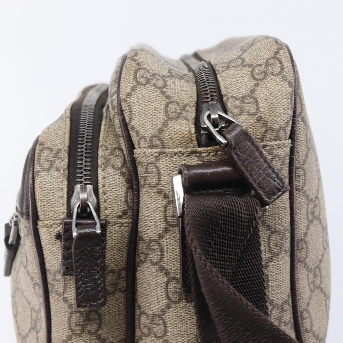 GUCCI GG Supreme Shoulder Bag PVC Beige Silver 114531 Auth 207872