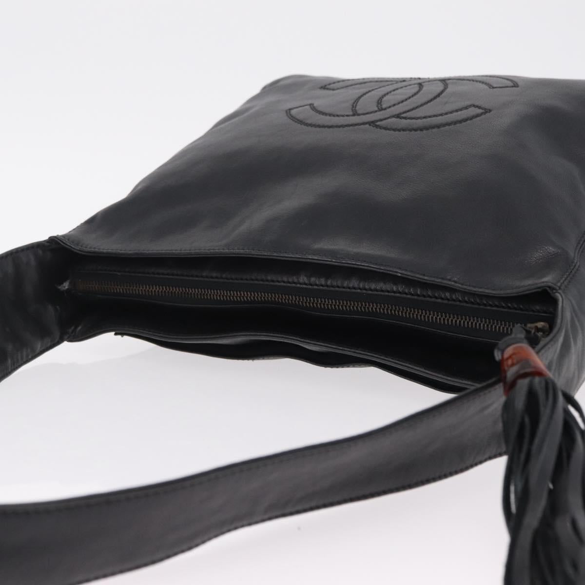 CHANEL Shoulder Bag Leather Black Gold Tone CC Auth 208135V