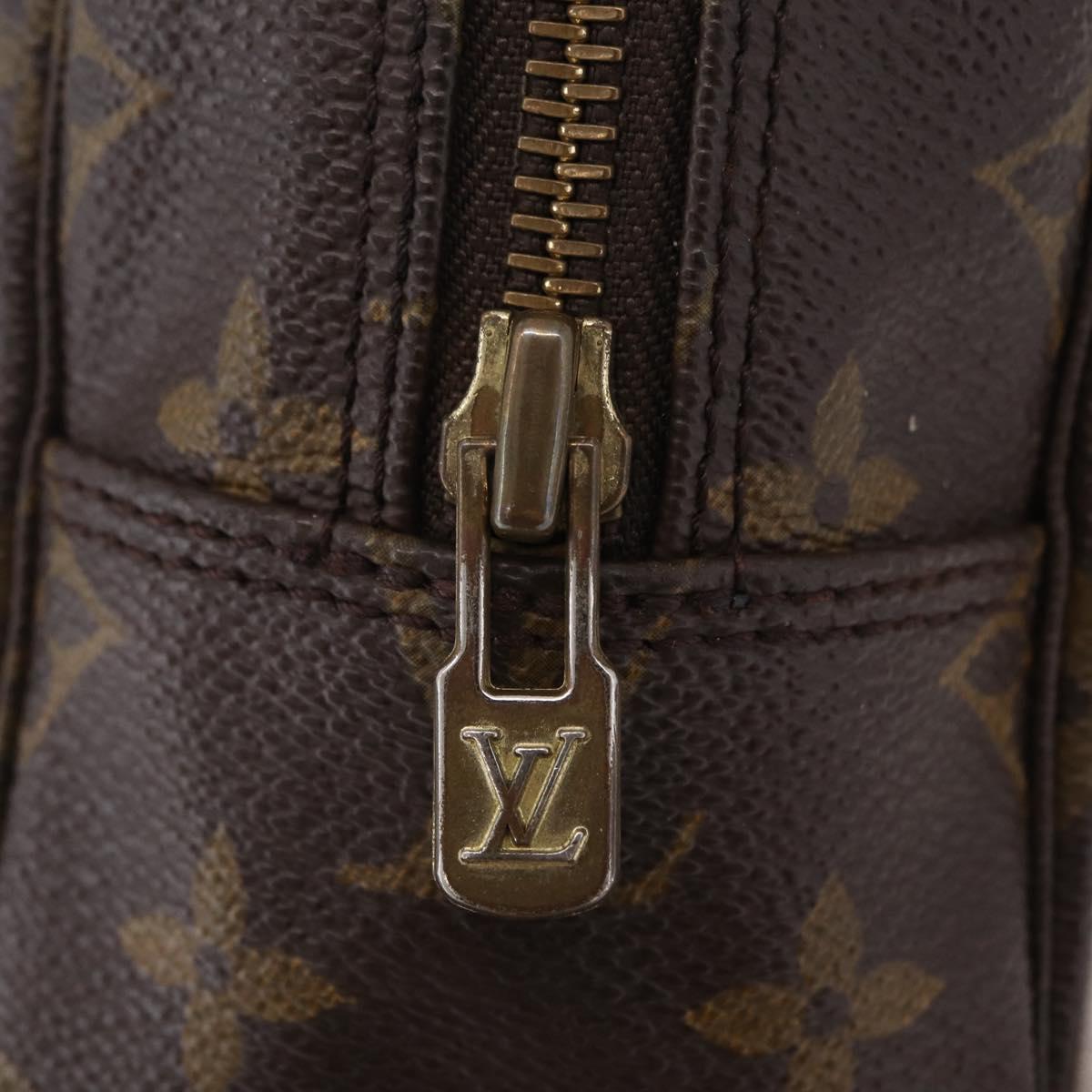 LOUIS VUITTON Monogram Trousse Toilette 28 Clutch Bag M47522 LV Auth 208157