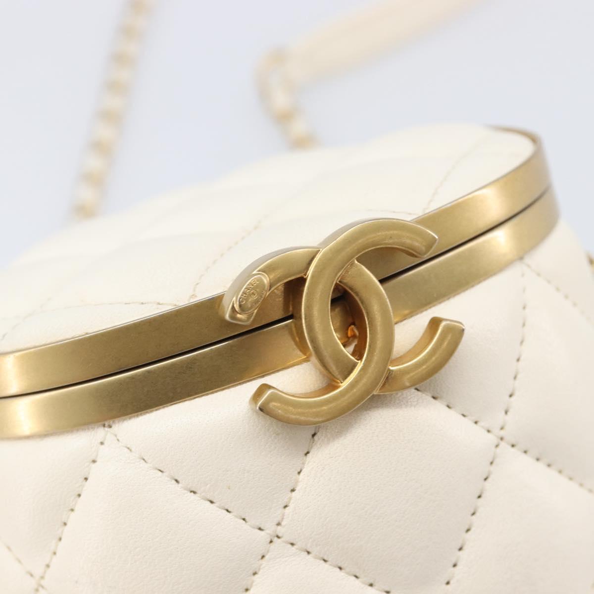CHANEL Matelasse Chain Vanity Shoulder Bag Lamb Skin Ivory Gold CC Auth 208213M