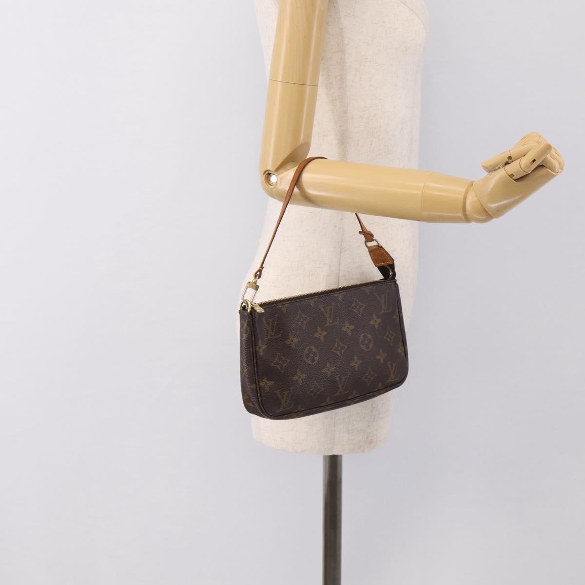 LOUIS VUITTON Monogram Pochette Accessoires Pouch M51980 LV Auth 208335