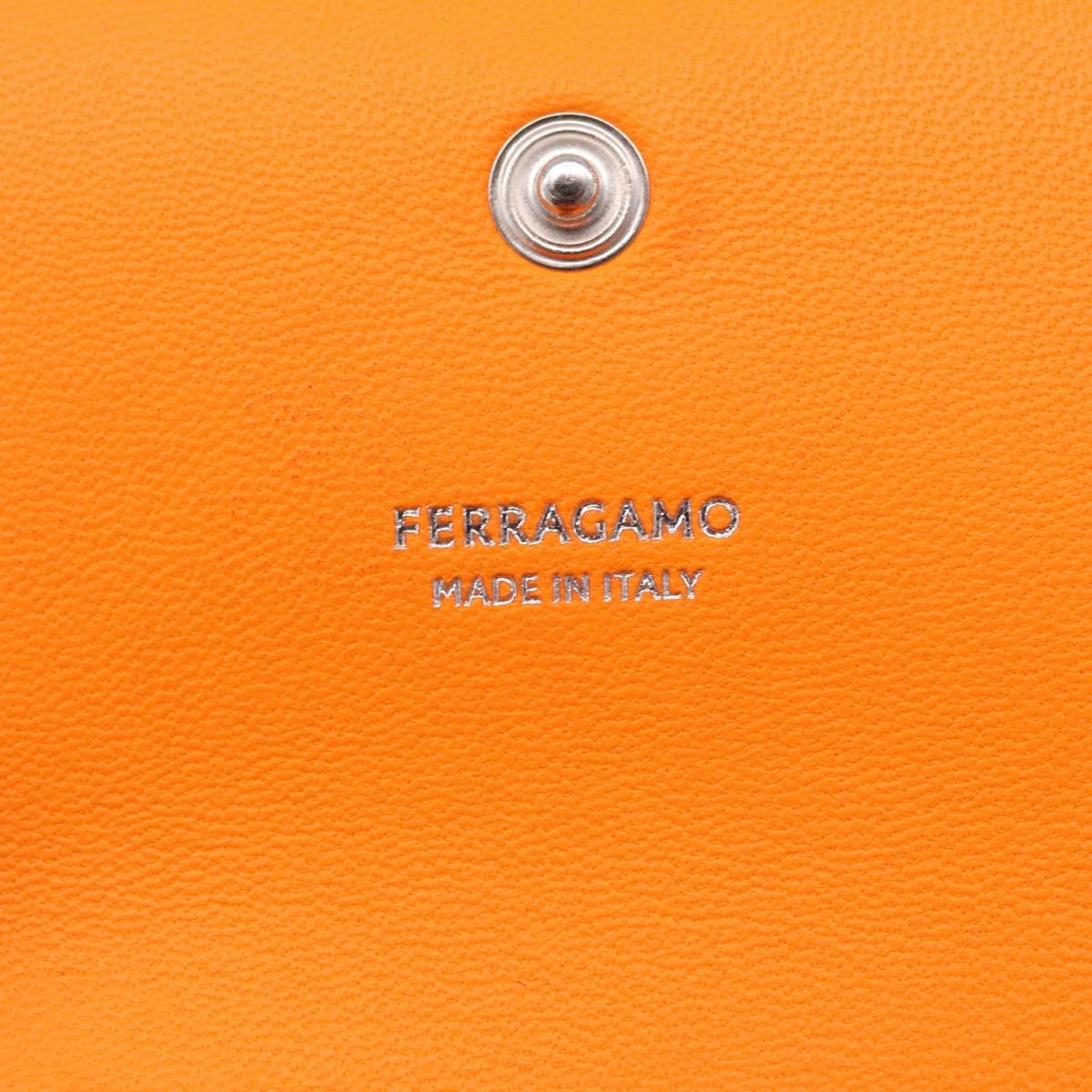 Salvatore Ferragamo Metal Hand Pouch Patent leather Orange Silver Auth 208342M