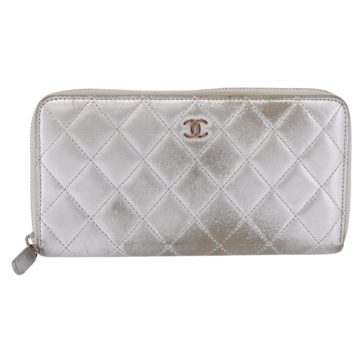 CHANEL Matelasse Long Wallet Lamb Skin Silver CC Auth 208350