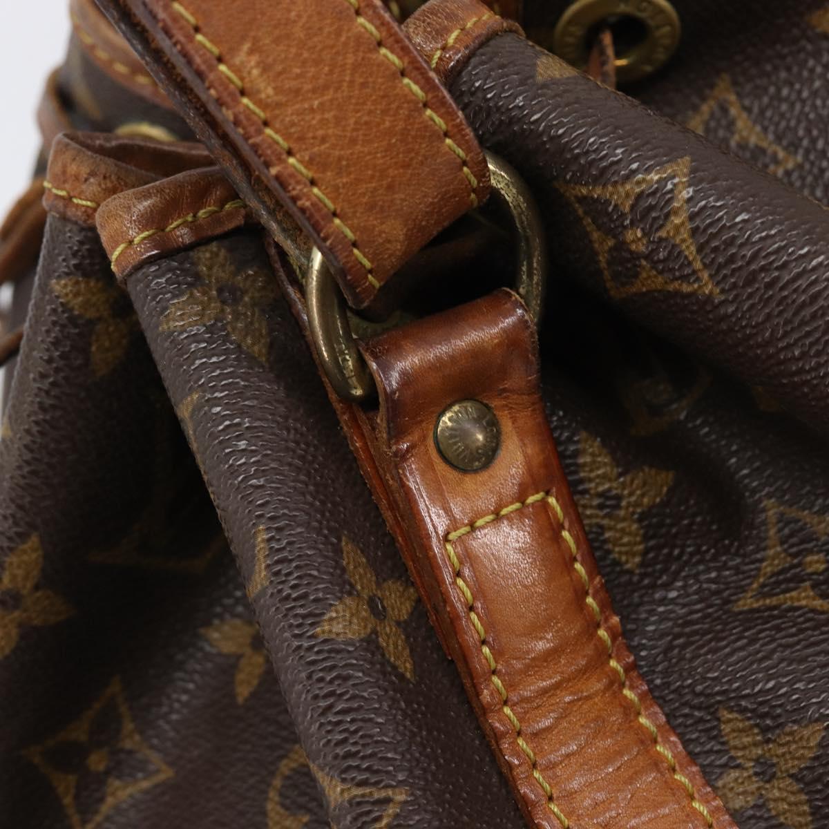LOUIS VUITTON Monogram Petit Noe Shoulder Bag M42226 LV Auth 208370A