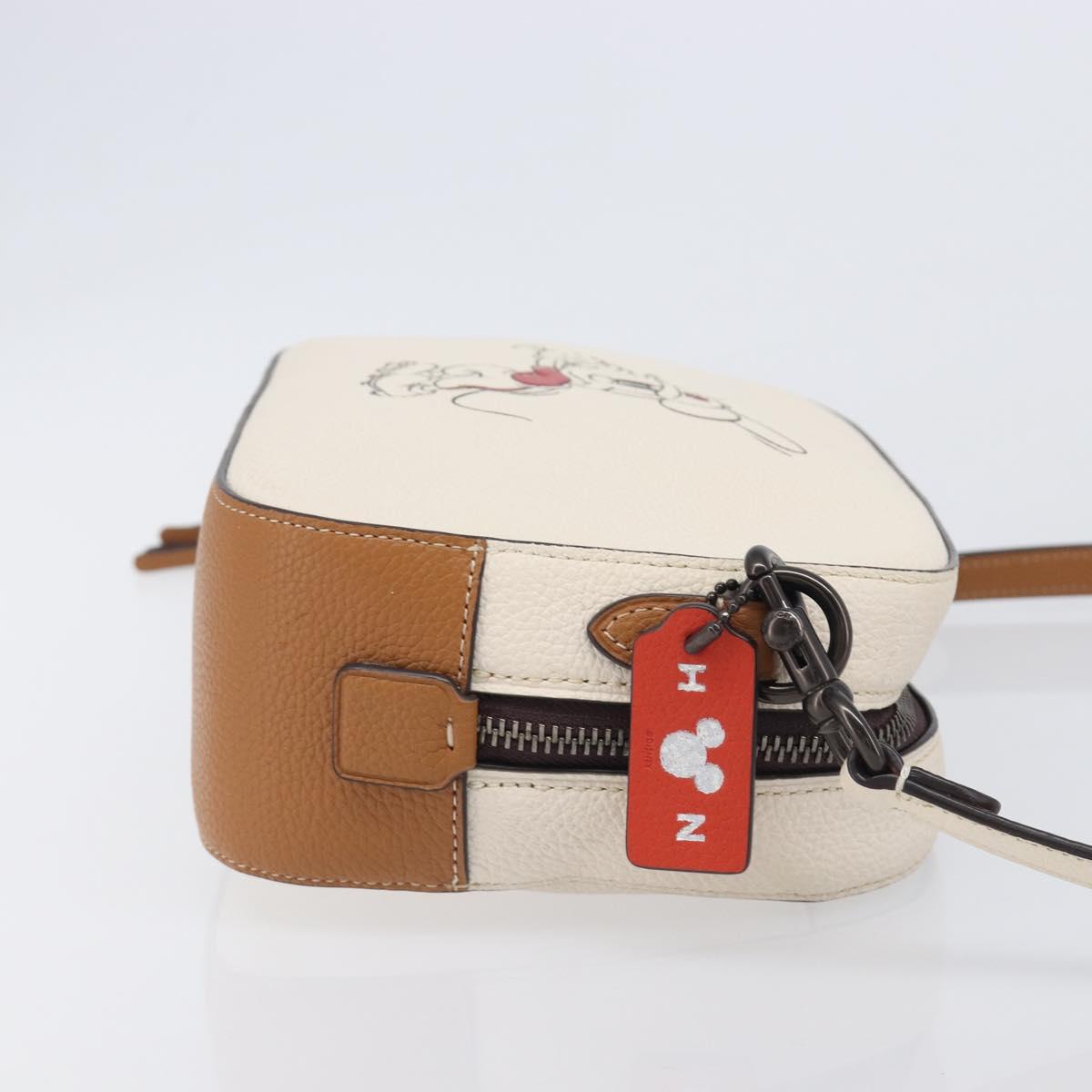 Coach Shoulder Bag Leather White Auth 208471A