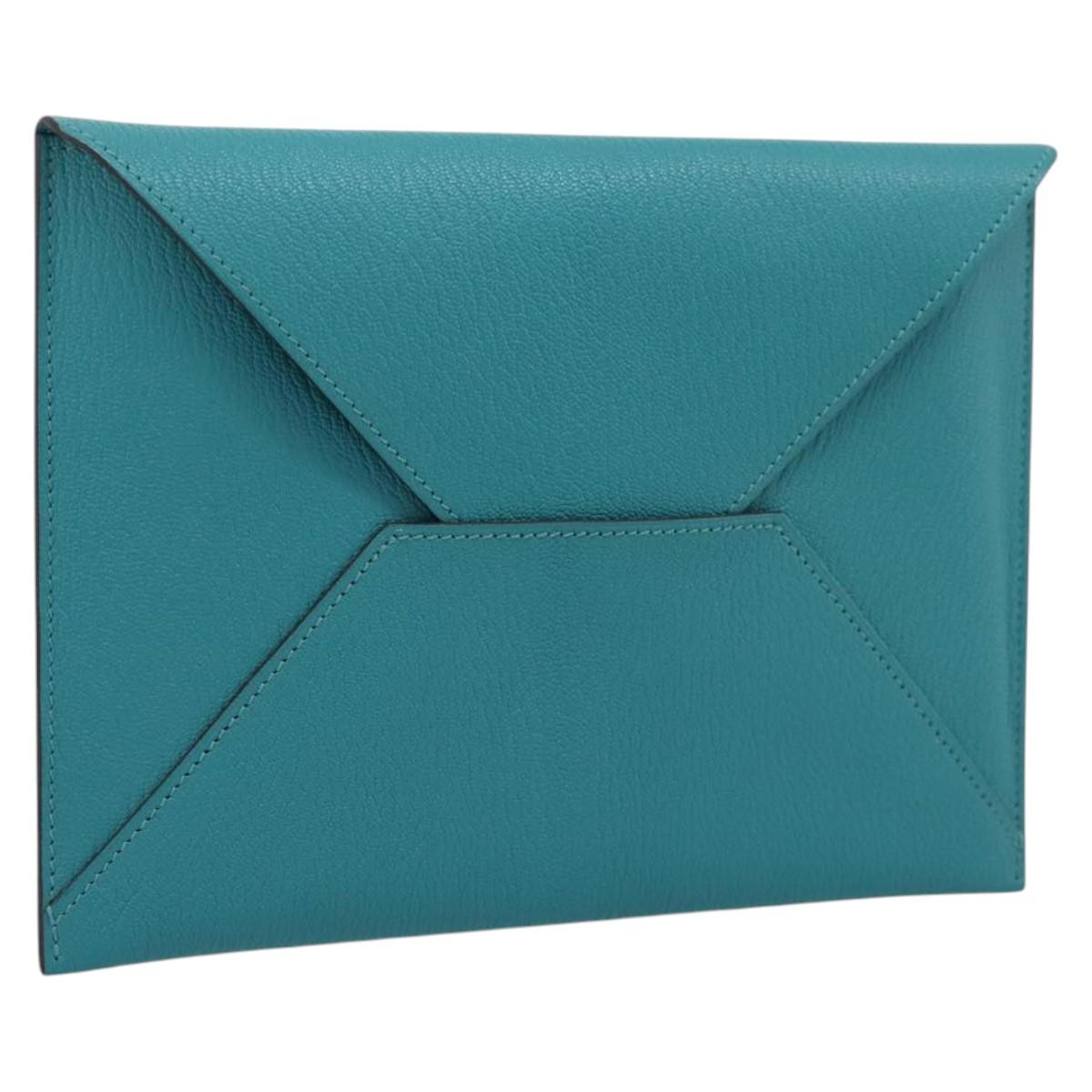 HERMES Envelope Trio Pouch Leather Green Auth 208473M