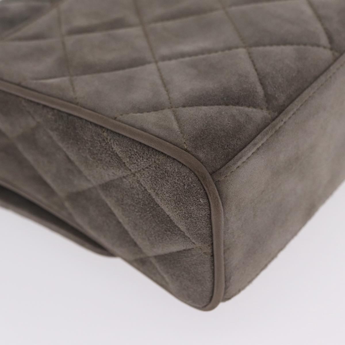 CHANEL Matelasse Shoulder Bag Suede Gray Gold Tone CC Auth 208499V