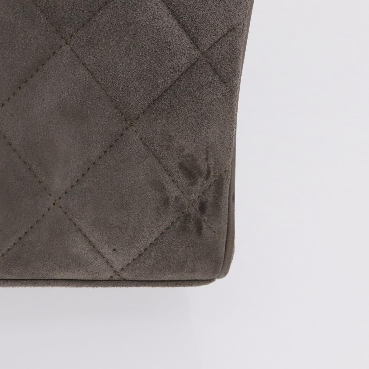 CHANEL Matelasse Shoulder Bag Suede Gray Gold Tone CC Auth 208499V