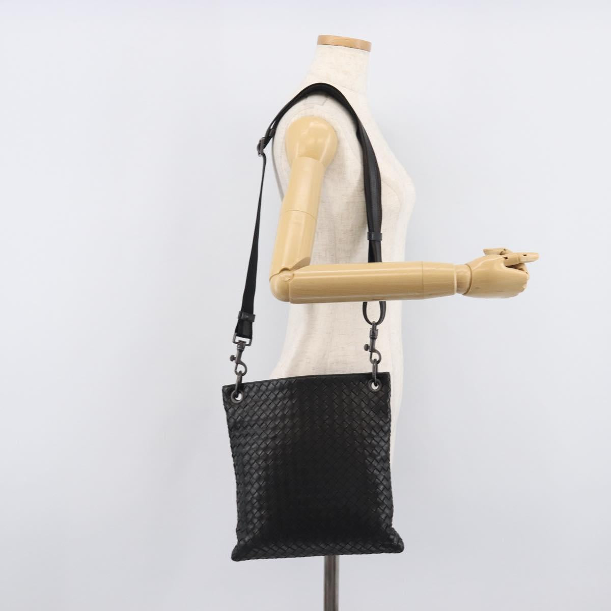 Bottega Veneta INTRECCIATO Shoulder Bag Leather Black Auth 208503V
