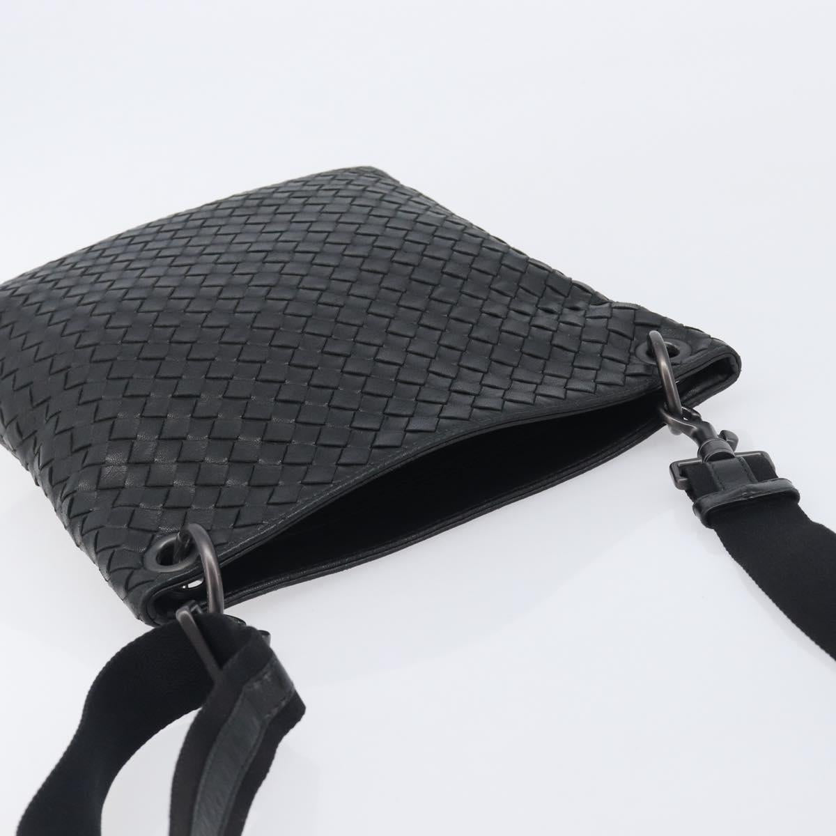 Bottega Veneta INTRECCIATO Shoulder Bag Leather Black Auth 208503V