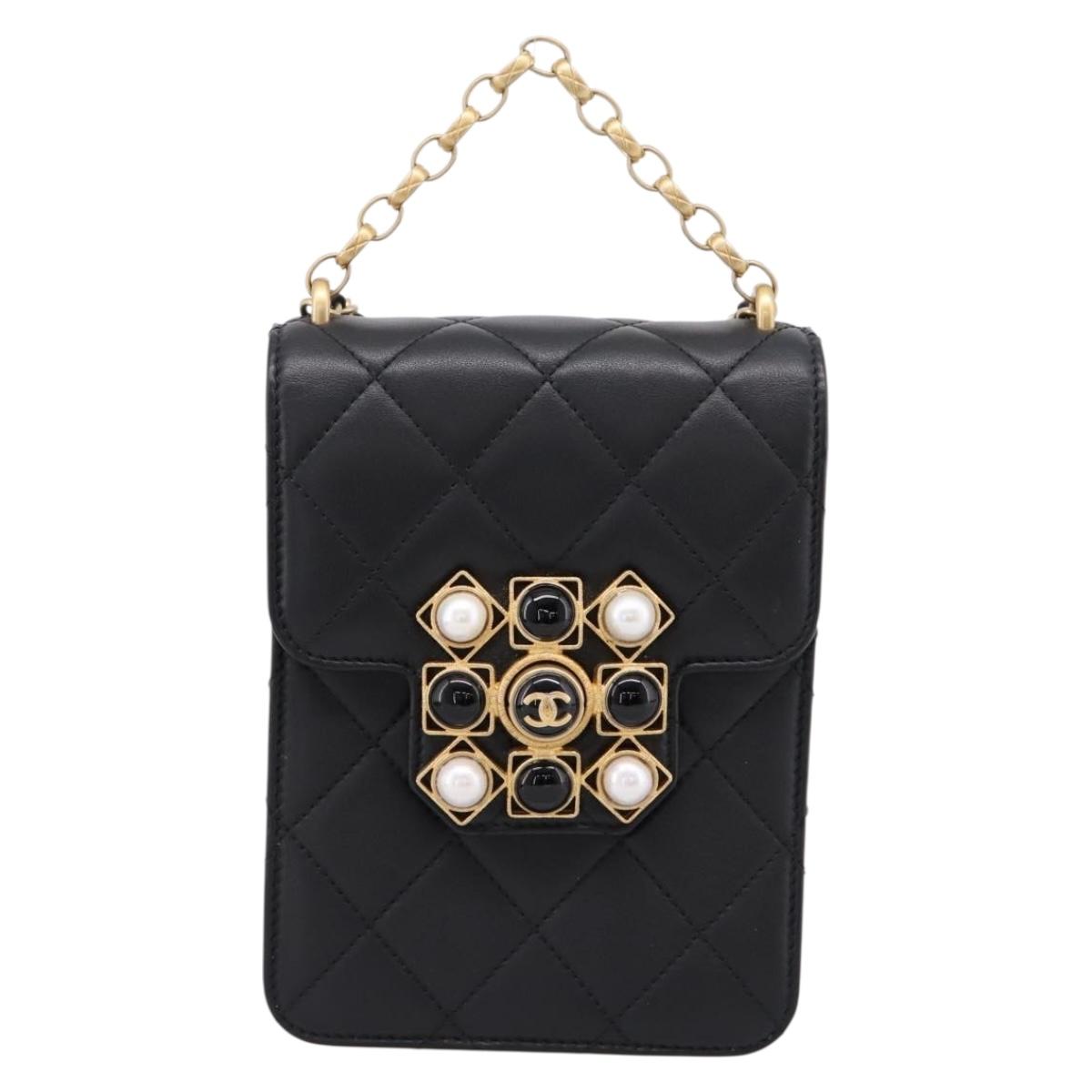 CHANEL Matelasse Shoulder Bag Calf Skin Black Champagne Gold CC Auth 208597SM