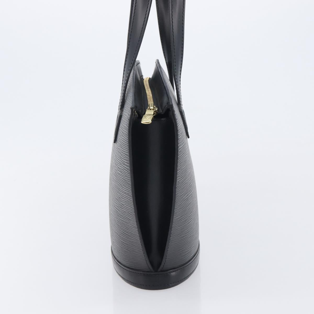 LOUIS VUITTON Epi Saint Jacques Powanie Long Bag Black M52332 LV Auth 208643V