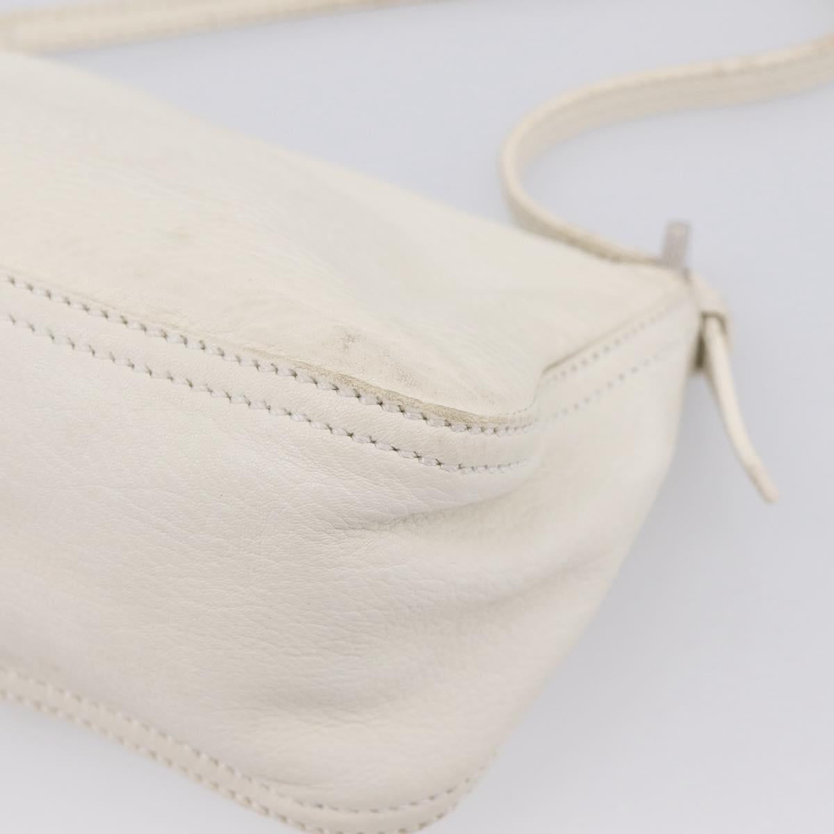 FENDI Mamma Baguette Hand Bag Leather White Silver Auth 208750A