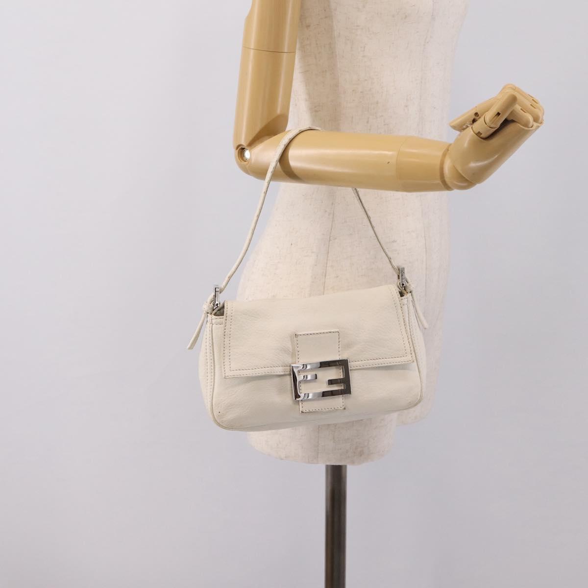 FENDI Mamma Baguette Hand Bag Leather White Silver Auth 208750A