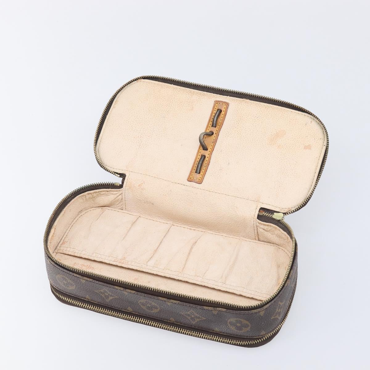 LOUIS VUITTON Monogram Trousse Brush MG Cosmetic Pouch M47505 LV Auth 208767
