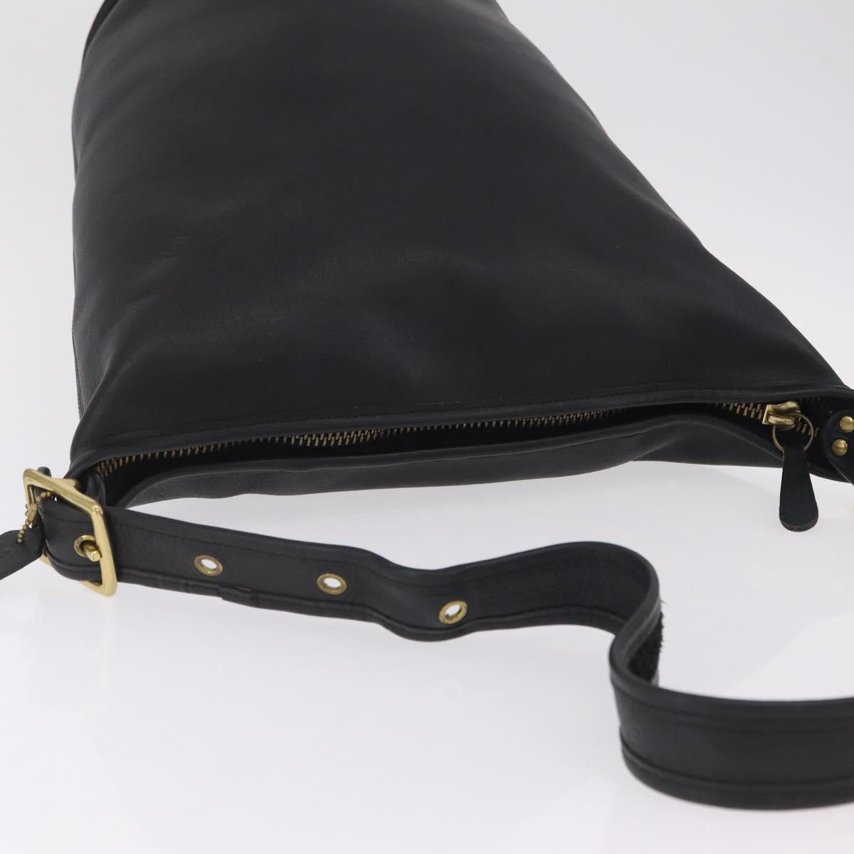 Coach Shoulder Bag Leather Black Gold Auth 208805A