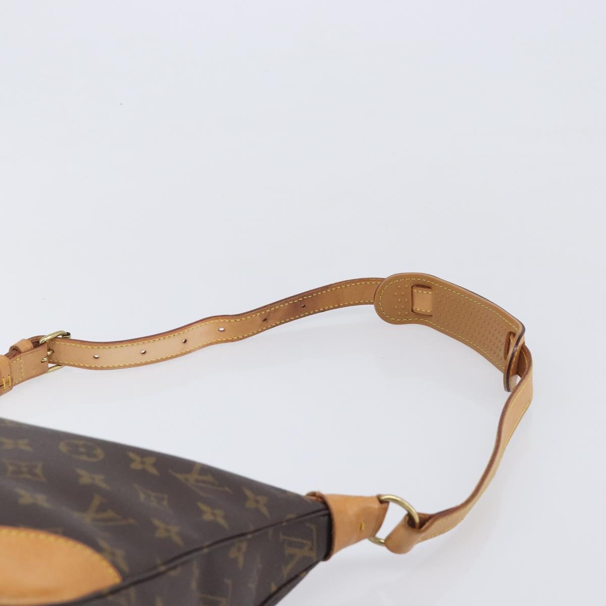 LOUIS VUITTON Monogram Boulogne 30 Shoulder Bag M51265 LV Auth 208808V