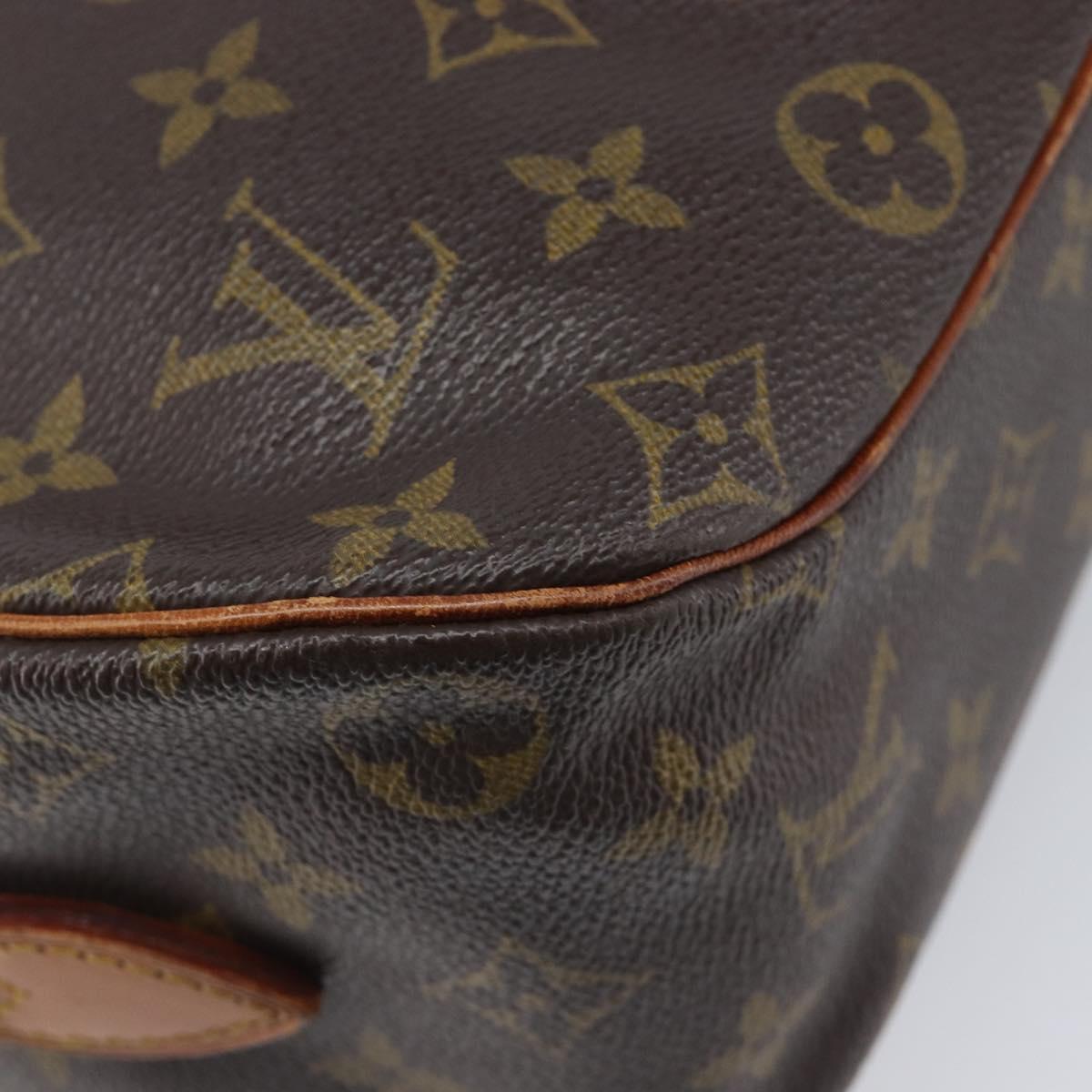 LOUIS VUITTON Monogram Blois Shoulder Bag M51221 LV Auth 209018
