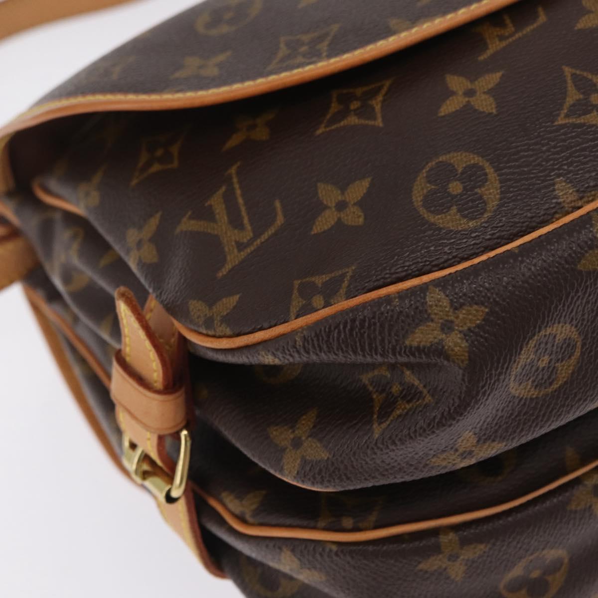 LOUIS VUITTON Monogram Saumur 30 Shoulder Bag M42256 LV Auth 209083V