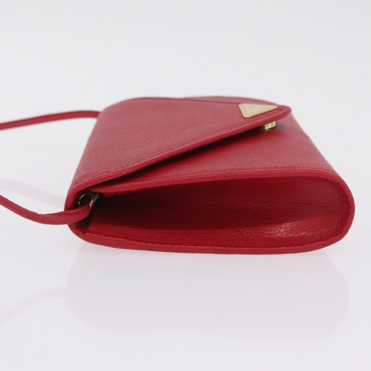 Saint Laurent Shoulder Bag Leather Red Gold Tone Auth 209090A