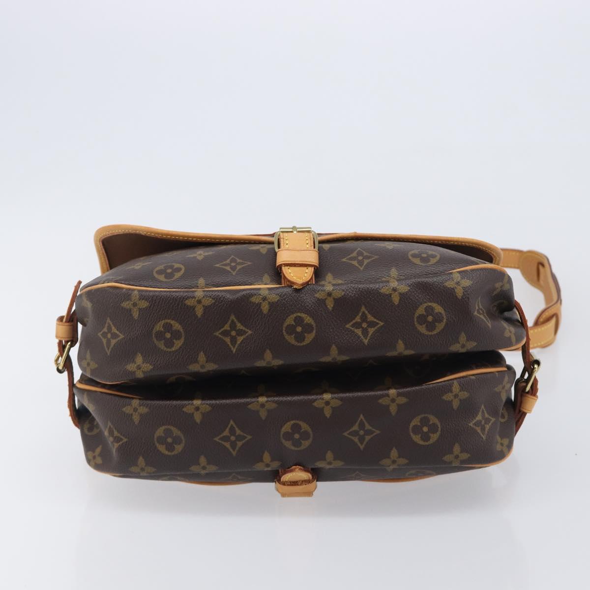 LOUIS VUITTON Monogram Saumur 30 Shoulder Bag M42256 LV Auth 209097V