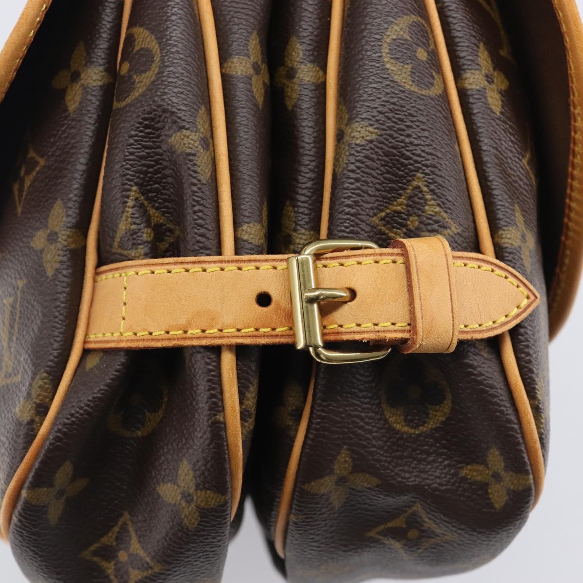 LOUIS VUITTON Monogram Saumur 30 Shoulder Bag M42256 LV Auth 209097V