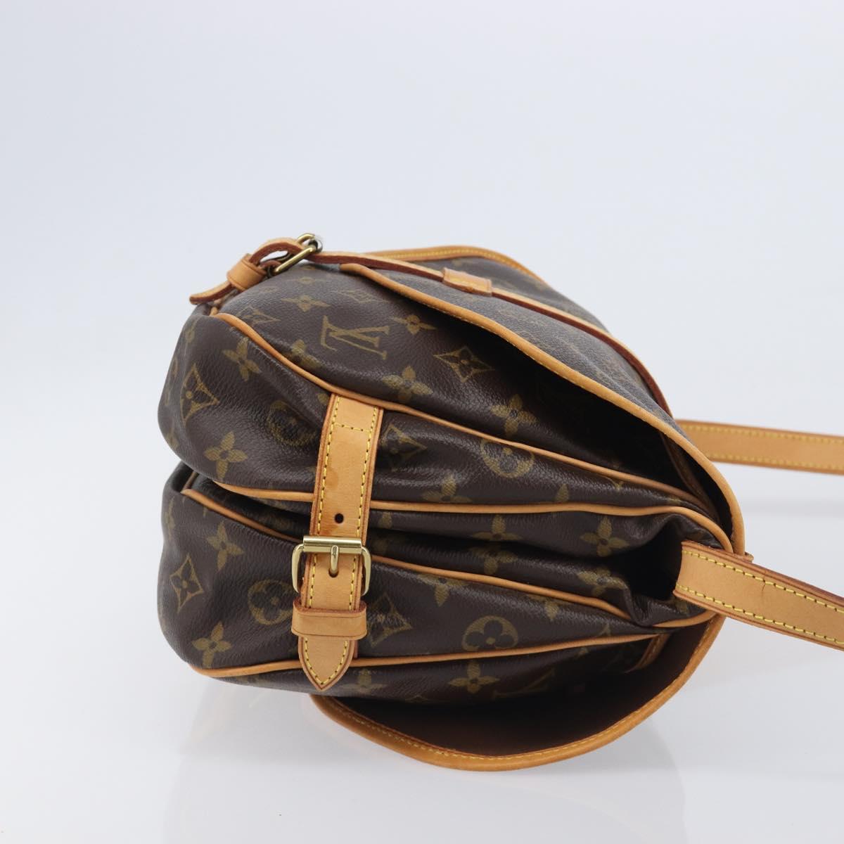 LOUIS VUITTON Monogram Saumur 30 Shoulder Bag M42256 LV Auth 209097V
