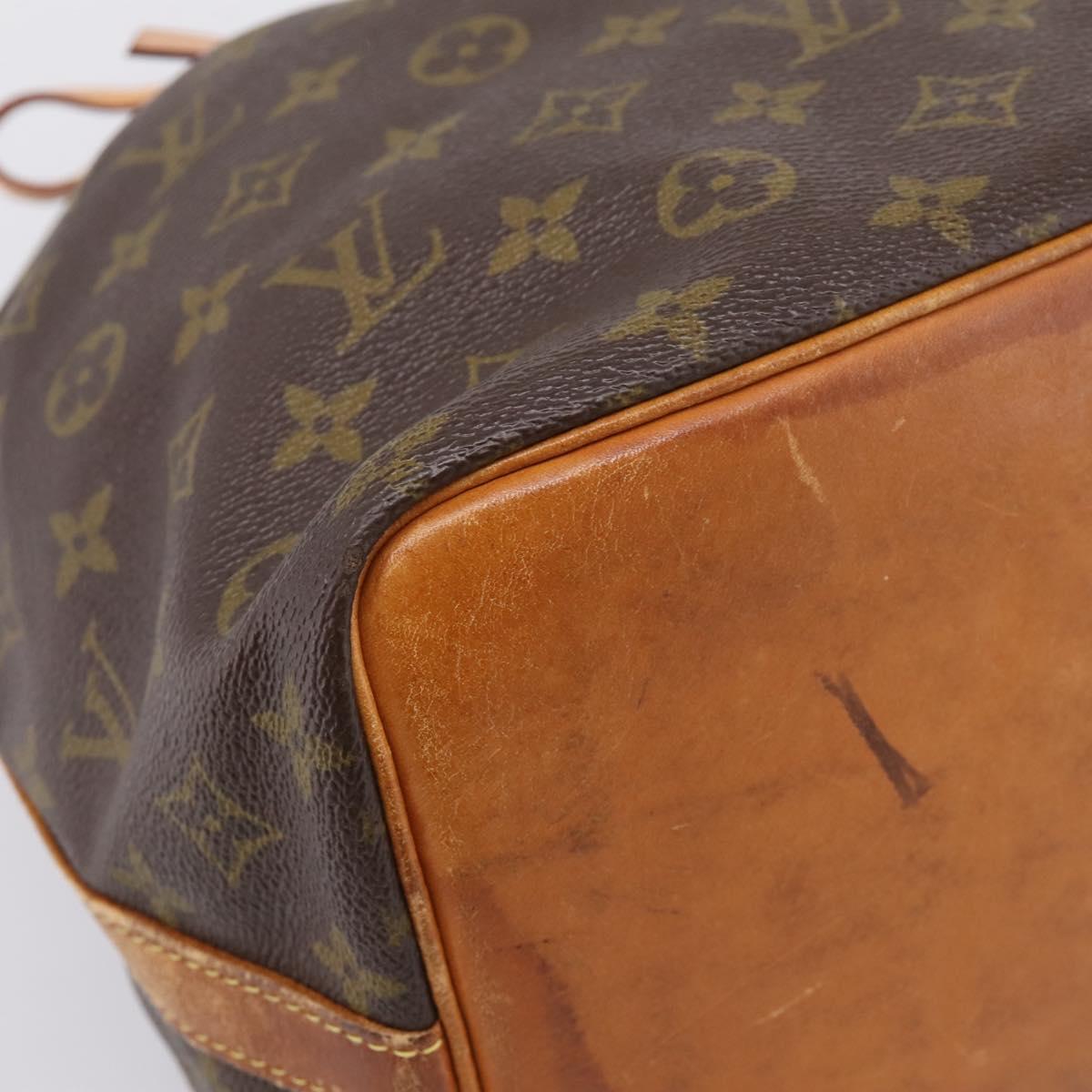 LOUIS VUITTON Monogram Petit Noe Shoulder Bag M42226 LV Auth 209109