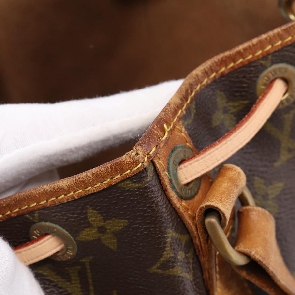 LOUIS VUITTON Monogram Petit Noe Shoulder Bag M42226 LV Auth 209109