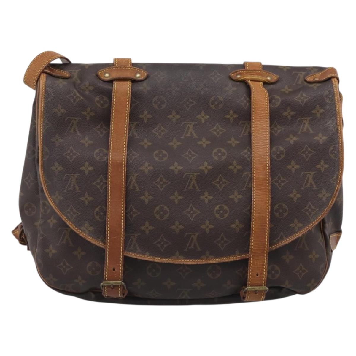 LOUIS VUITTON Monogram Saumur 43 Shoulder Bag M42252 LV Auth 209144