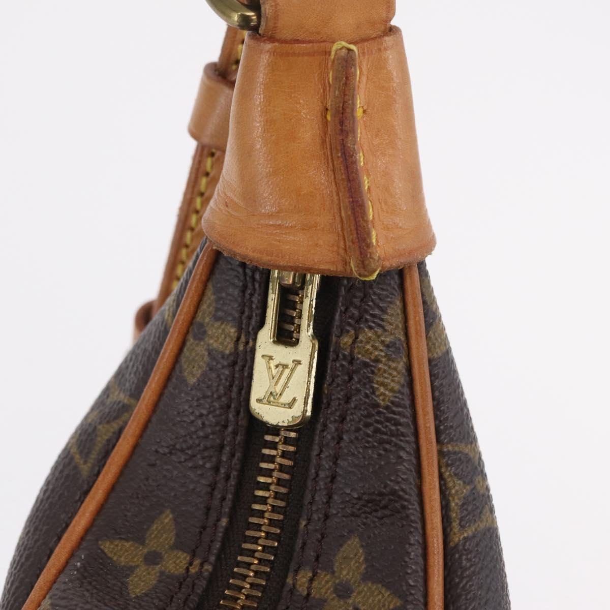LOUIS VUITTON Monogram Boulogne 30 Shoulder Bag M51265 LV Auth 209273