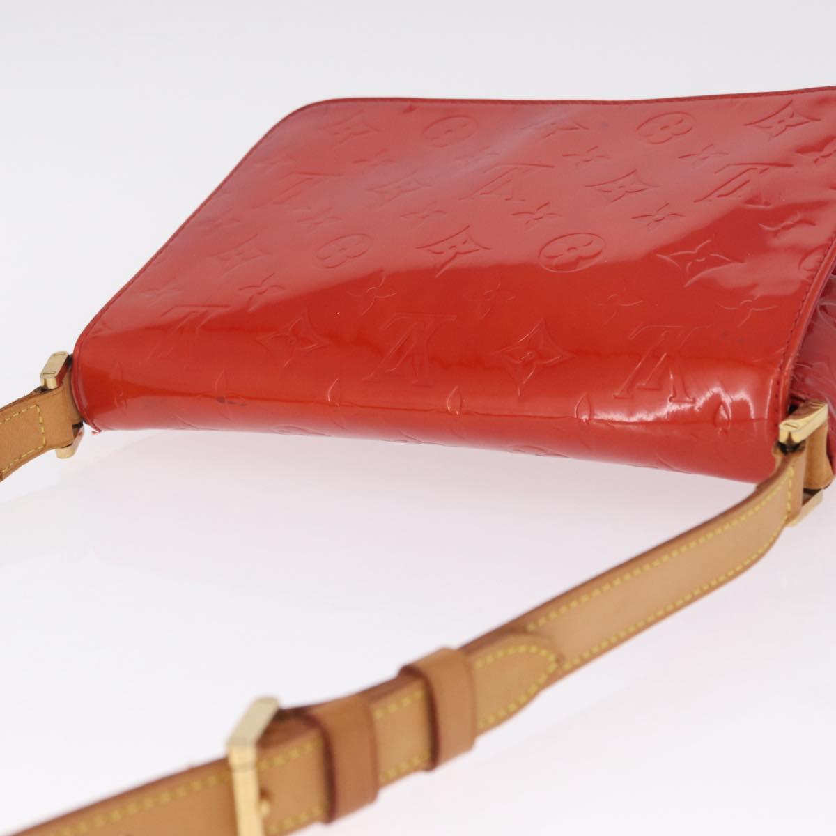 LOUIS VUITTON Monogram Vernis Thompson Street Bag Red Rouge M91094 Auth 209313