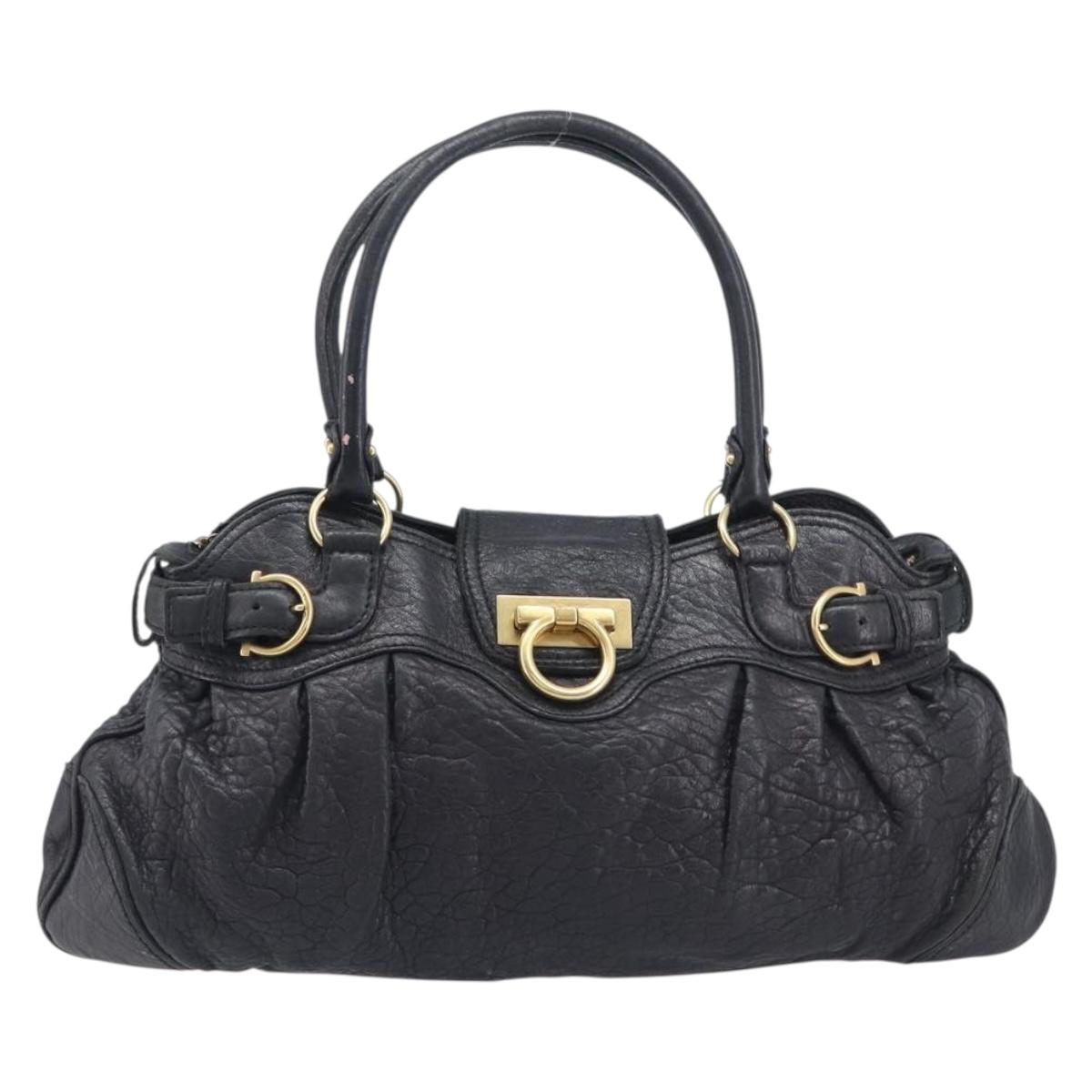 Salvatore Ferragamo Gancini Shoulder Bag Leather Black Gold Auth 209327A