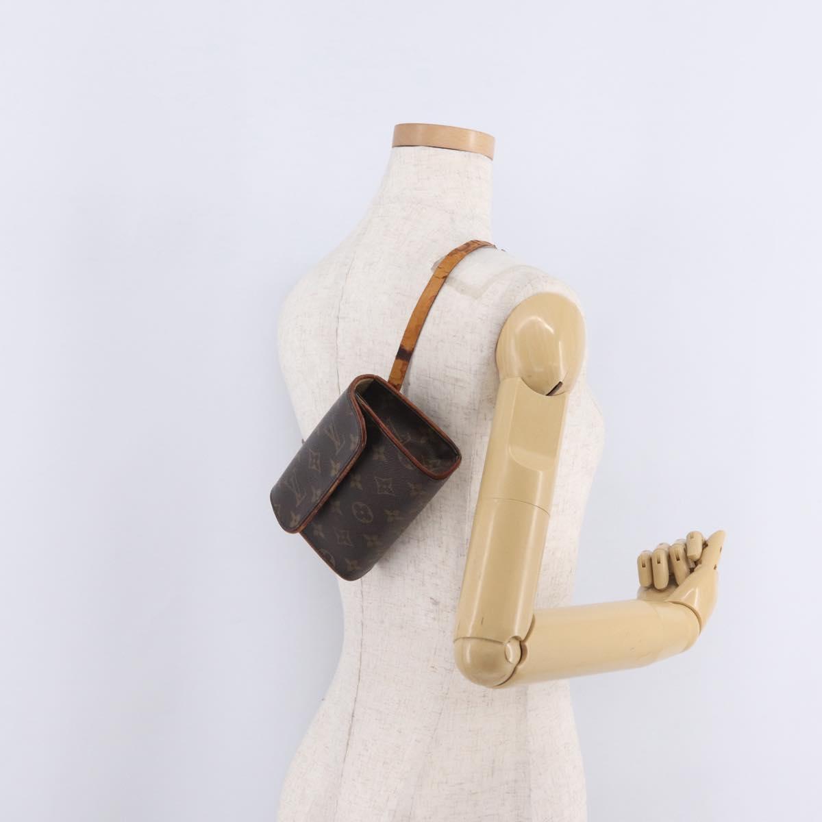 LOUIS VUITTON Monogram Pochette Florentine Waist Bag M51855 LV Auth 209371