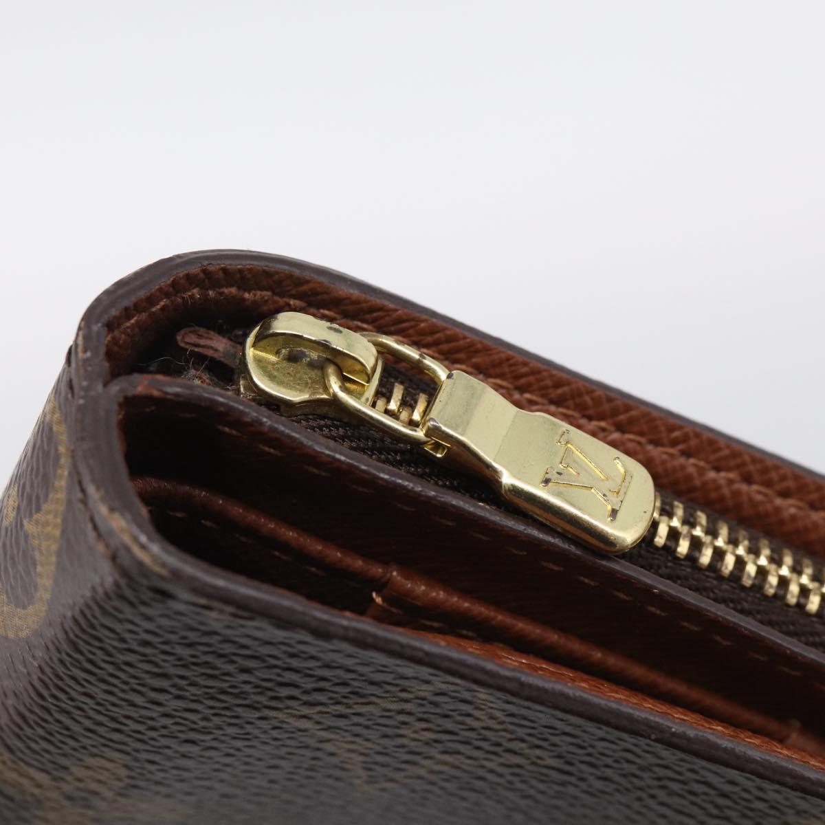LOUIS VUITTON Monogram Compact Zip Wallet M61667 LV Auth 209378V