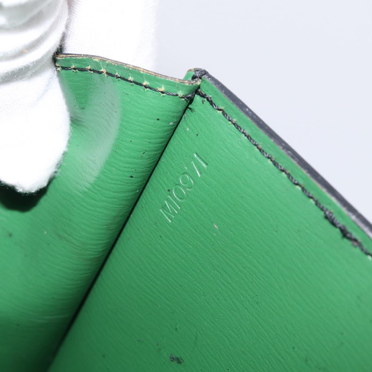 LOUIS VUITTON Epi Pochette Arche Shoulder Bag Green M52574 LV Auth 209389