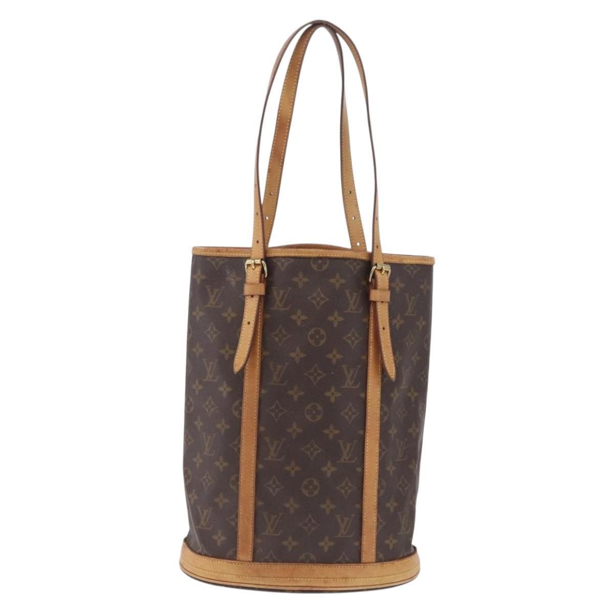 LOUIS VUITTON Monogram Bucket GM Shoulder Bag M42236 LV Auth 209397