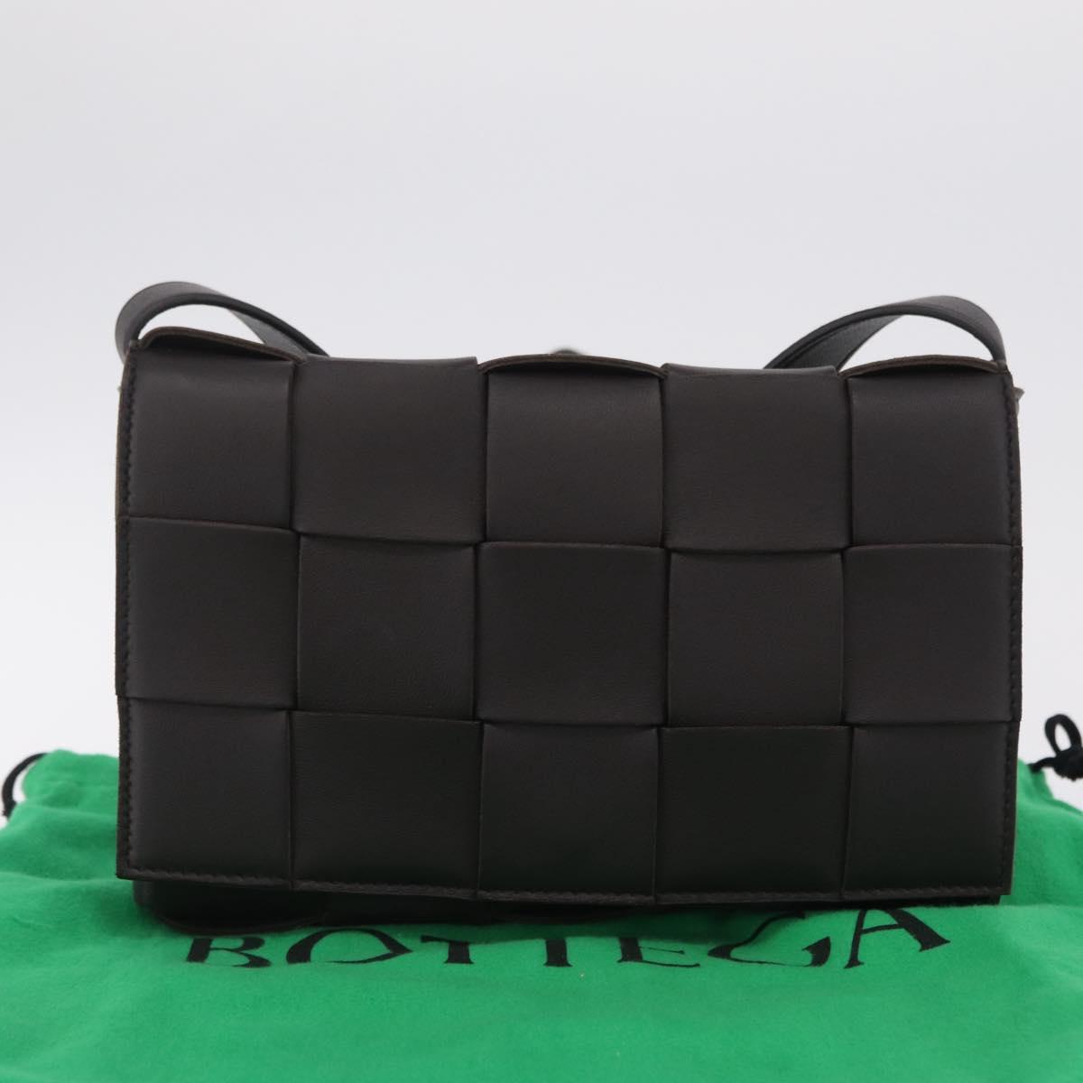 Bottega Veneta MAXI INTRECCIATO Padded Cassette Bag Leather Brown Auth 209495V