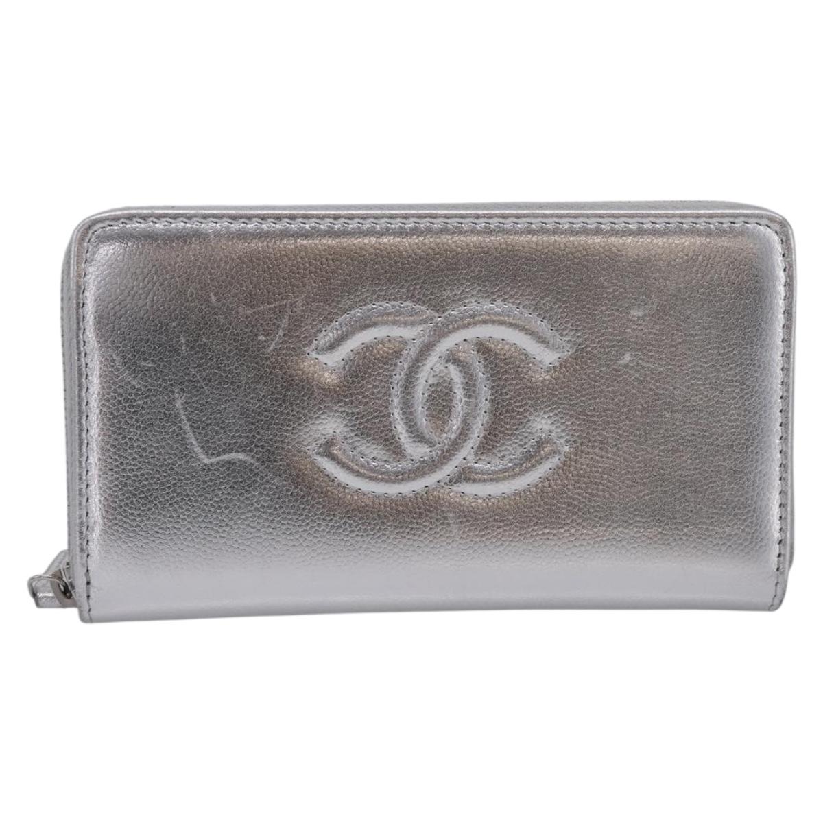 CHANEL Long Wallet Leather Silver CC Auth 209498V