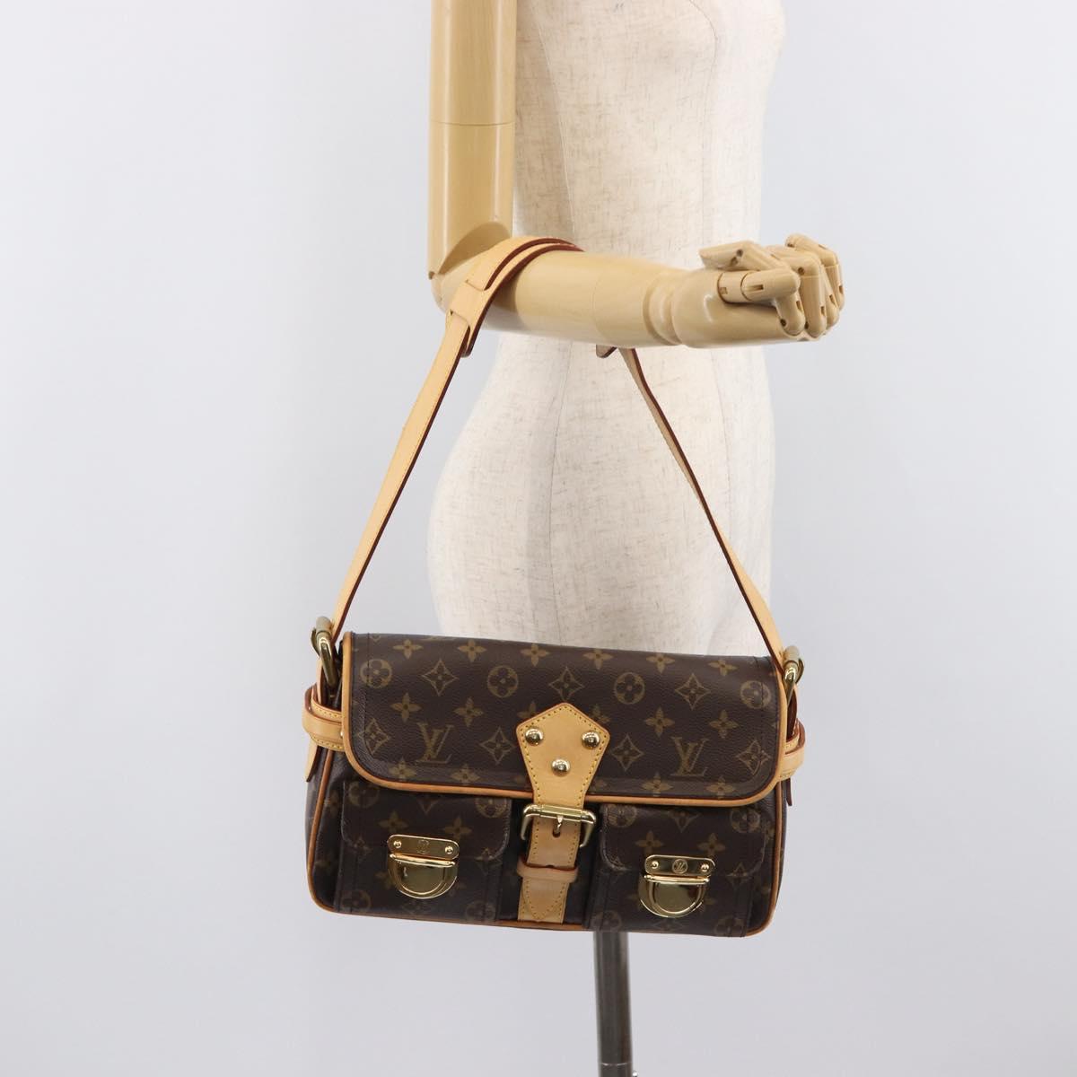 LOUIS VUITTON Monogram Hudson PM Shoulder Bag M40027 LV Auth 209564V