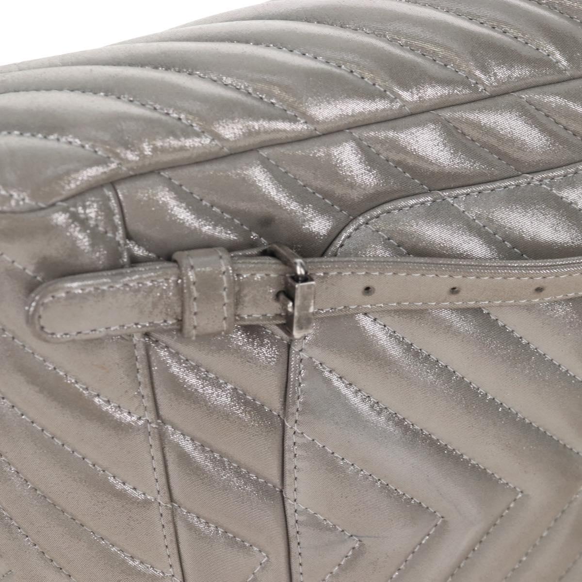 CHANEL V Stitch Backpack Leather Silver CC Auth 209577V