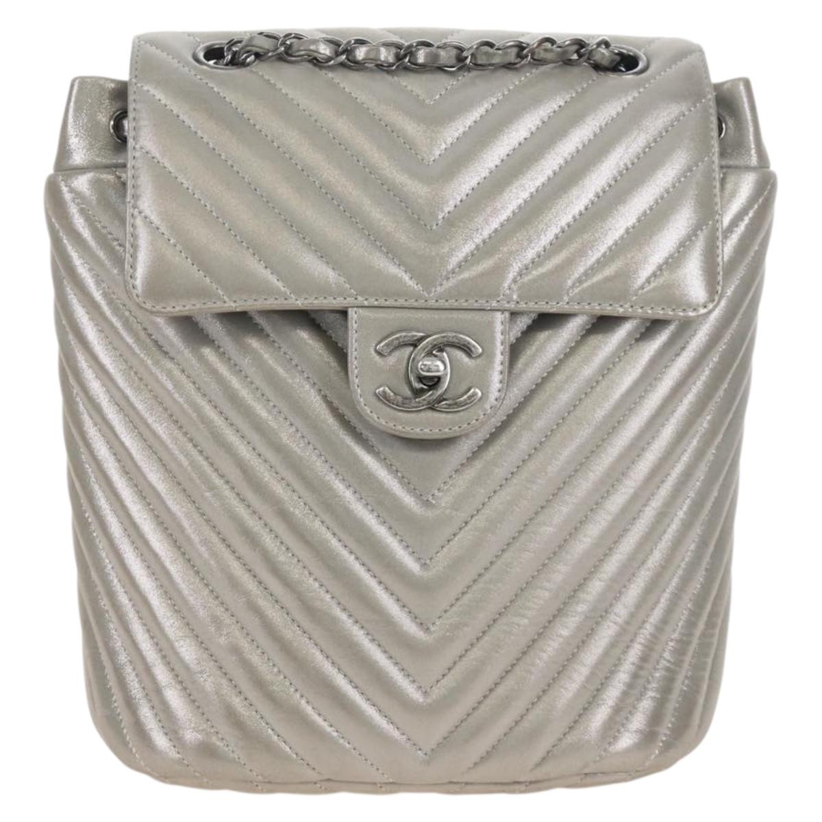 CHANEL V Stitch Backpack Leather Silver CC Auth 209577V