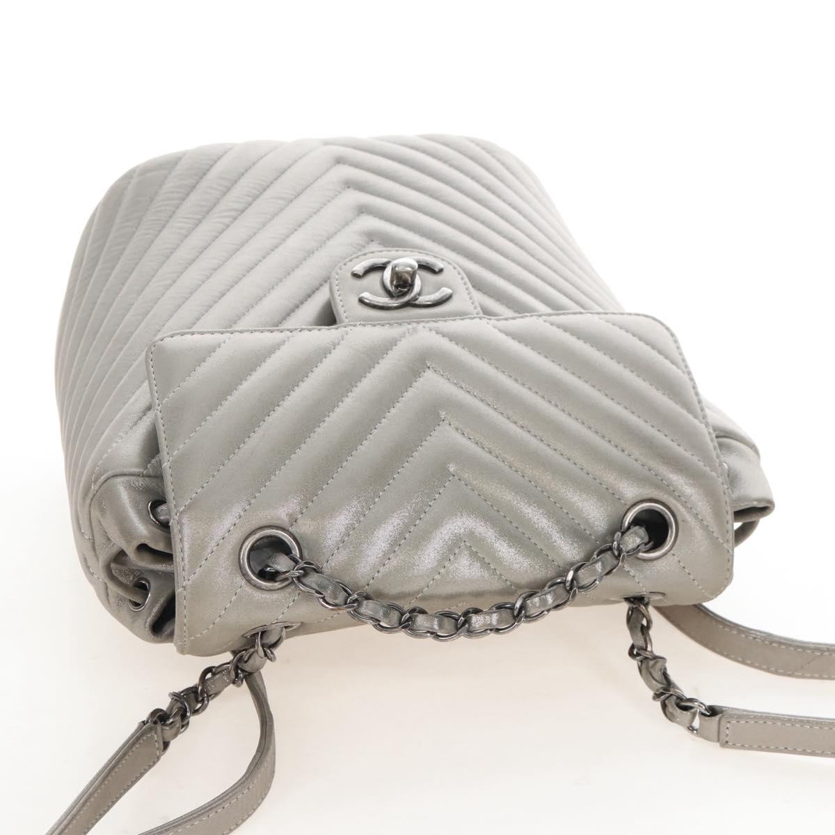 CHANEL V Stitch Backpack Leather Silver CC Auth 209577V