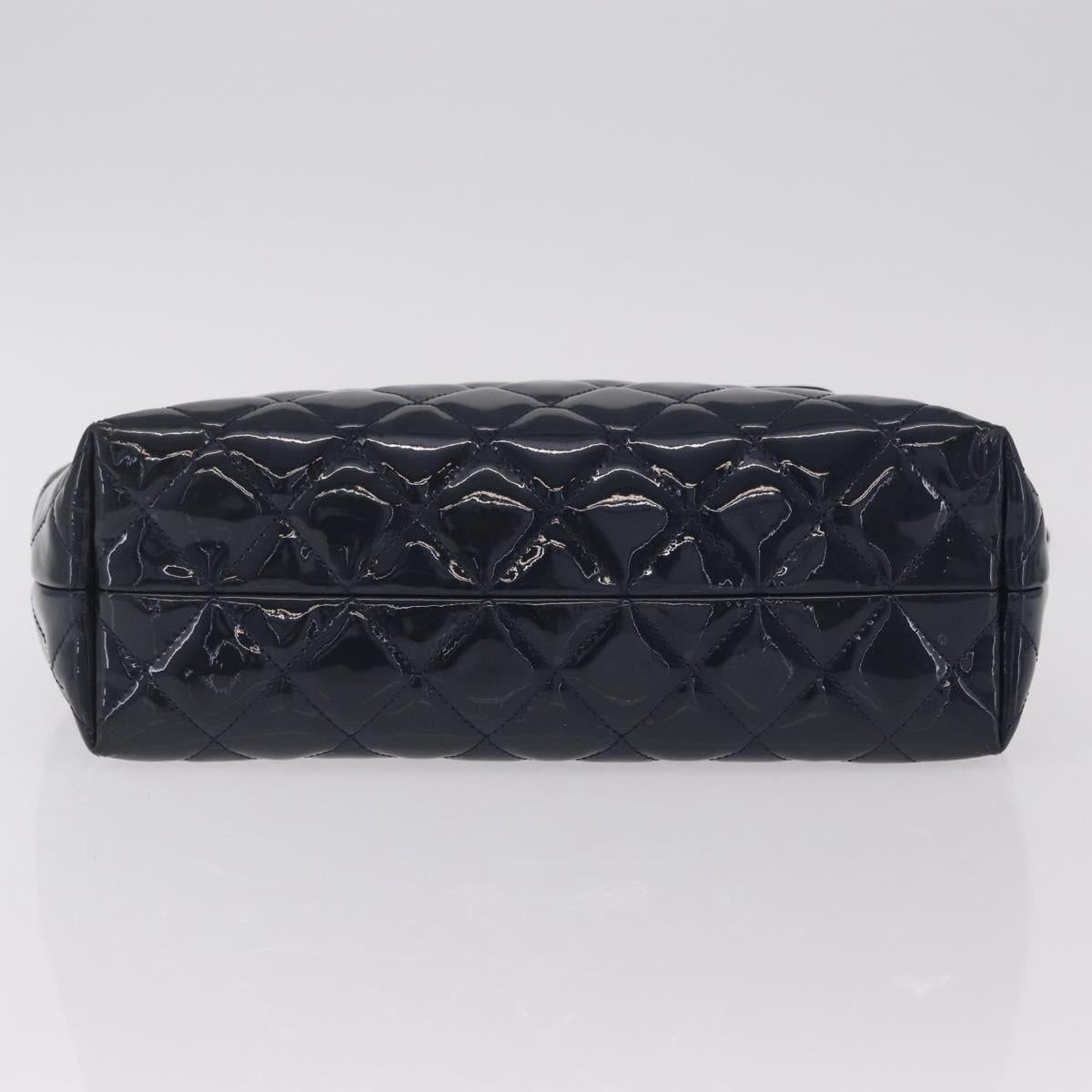 CHANEL Matelasse Chain Shoulder Bag Patent Navy Silver CC Auth 209580A