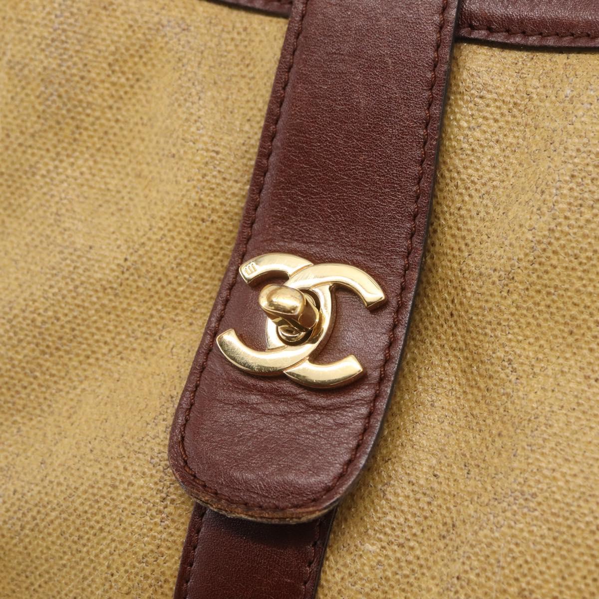 CHANEL Tote Bag Canvas Beige Gold Tone CC Auth 209717